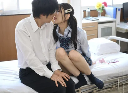 Đứa nam sinh yếu đuối được khoa khôi địt trong lớp