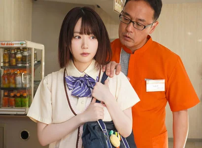 Quản lý giải quyết vụ em gái lấy trộm đồ trong cửa hàng